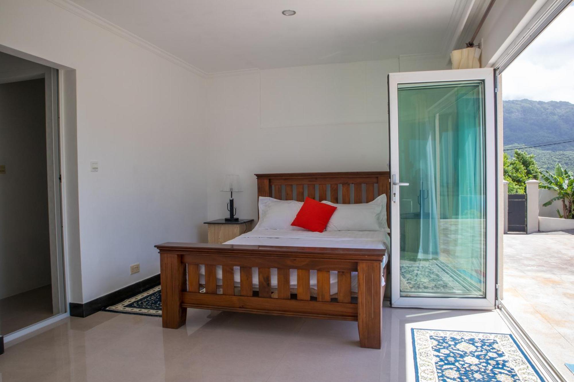 Amanda Villa - Best Value Mountain Top Inn Au Cap Exteriér fotografie