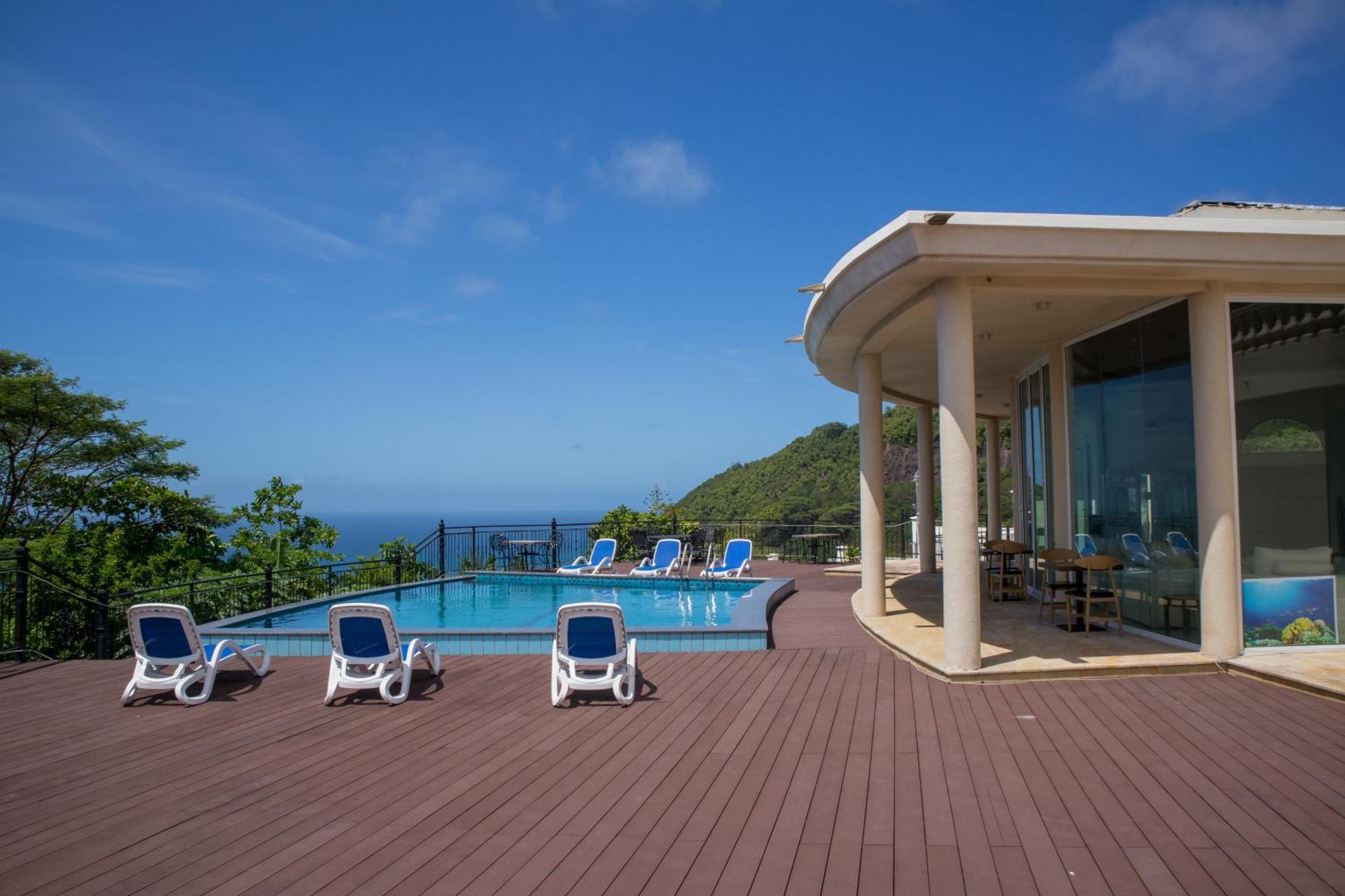 Amanda Villa - Best Value Mountain Top Inn Au Cap Exteriér fotografie