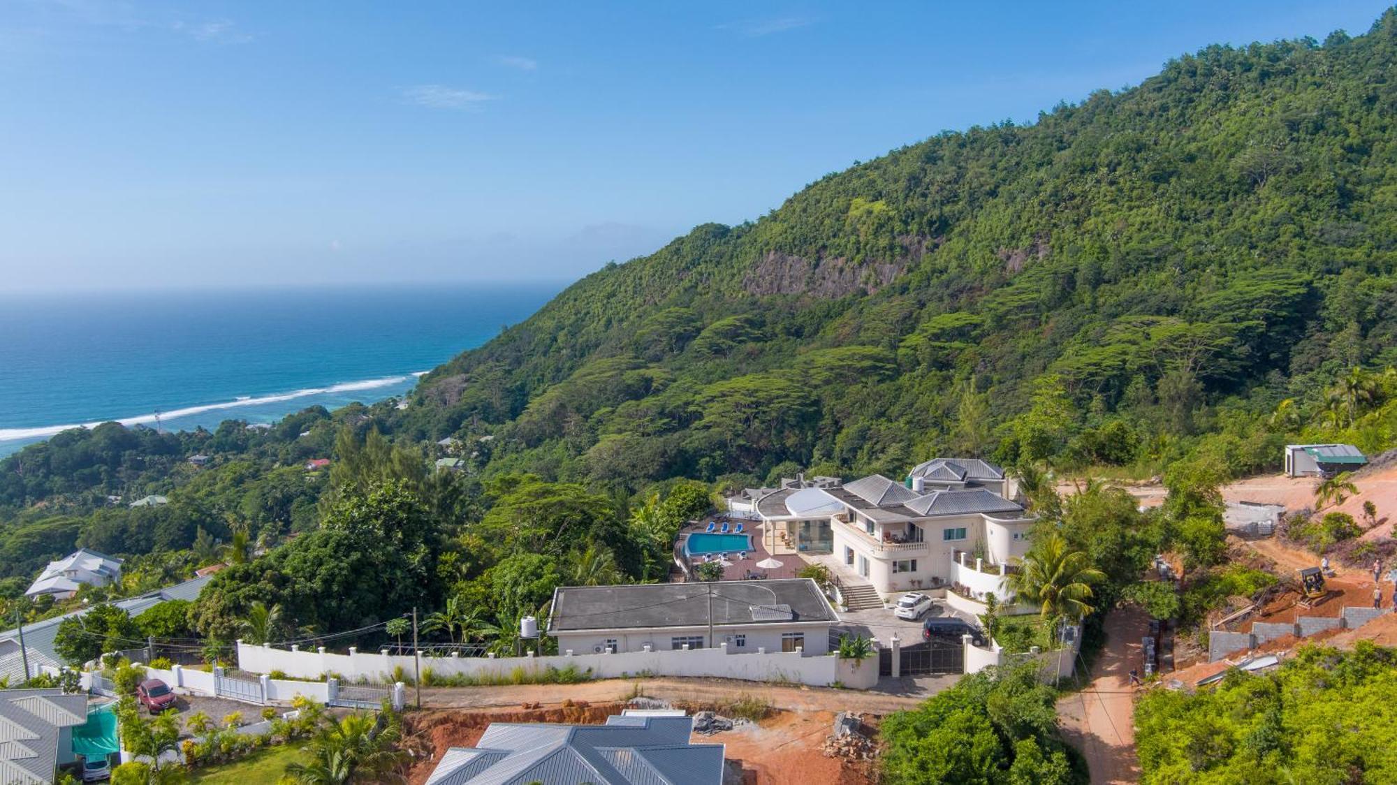 Amanda Villa - Best Value Mountain Top Inn Au Cap Exteriér fotografie